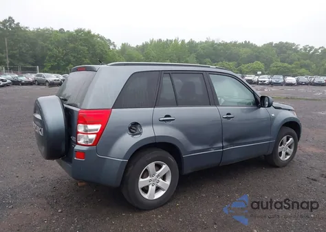 2008 Suzuki Grand Vitara Xsport z USA, uszkodzony, nr VIN JS3TD944984102017